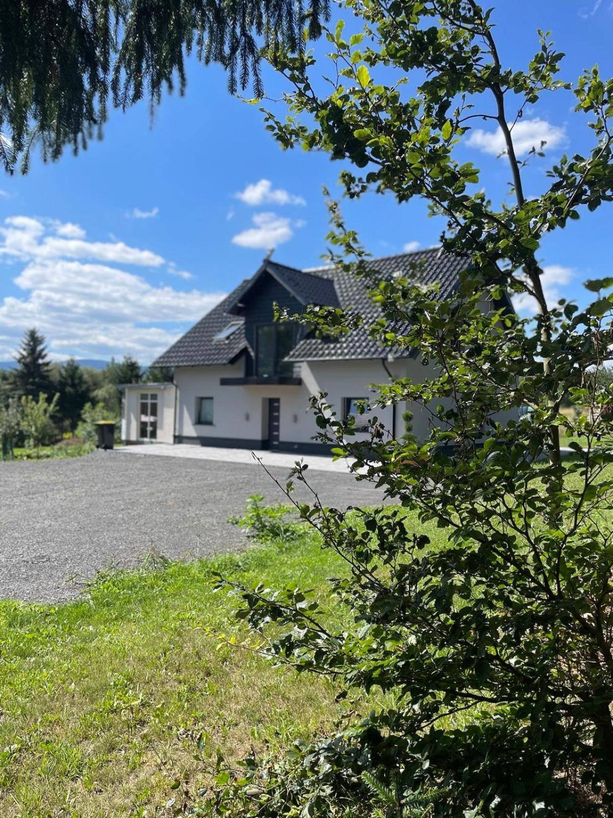 Lunatykowa Chata Giebultow  Exterior photo